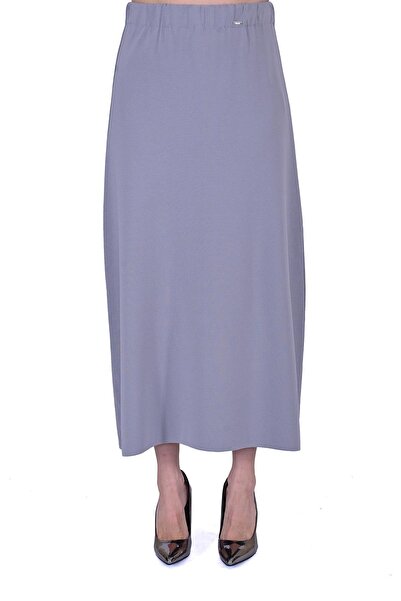 Invee Μια πλεκτή φούστα ΓΚΡΙ