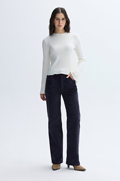 Mudo Straight Fit Velvet Pants