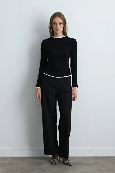 Gusto Garnili Cotton Blouse - Black