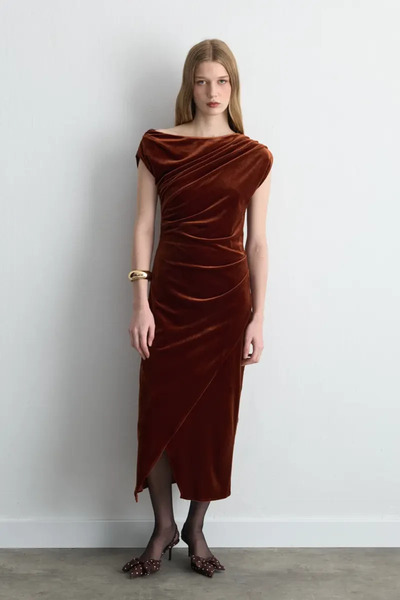 Gusto Asymmetrical Shoulder Velvet Long Dress - Tile