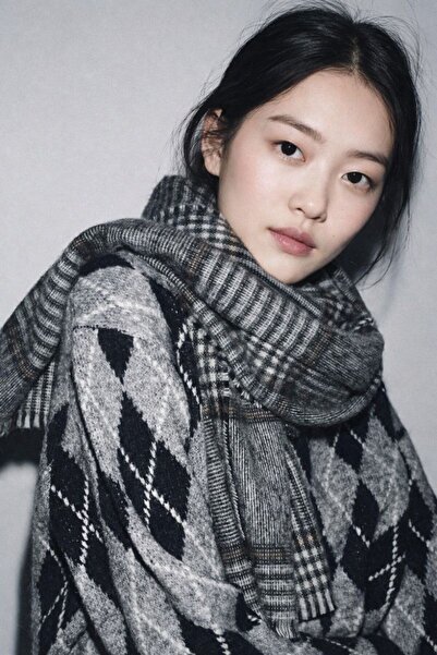 swc knitwear Women's Crew Neck Diamond Pattern Wool Sweater