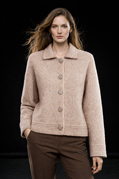 studio fashion 1988 Women's Beige Polo Neck Soft Textured Buttoned Knit Cardigan