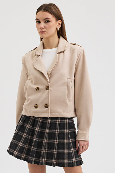 Lijuri Shirt Collar Short Suede Buttoned Jacket 6175