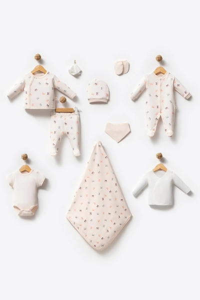 Bubbles %100 0RGANİK PAMUK KELEBEK BASKILI 10 PARÇA KIZ BEBEK HASTANE ÇIKIŞ SETİ