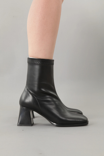 Pinhal Home Dámské kozačky s tupou špičkou černé strečové kozačky na podpatku...