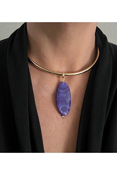 tones official قلادة كبيرة بتصميم مفصل من حجر الراتنج باللون الأرجواني والأرج...