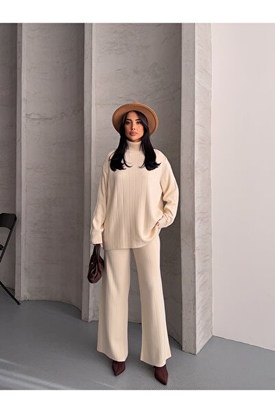 erki triko Σετ Πλεκτών Ρούχων με Λαιμόκοψη Τύπου Ζιβάγκο και Ριμπ Τελείωμα