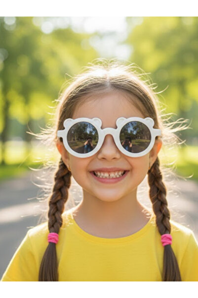 Fitzherbert Kids Sunglasses and Box Unisex