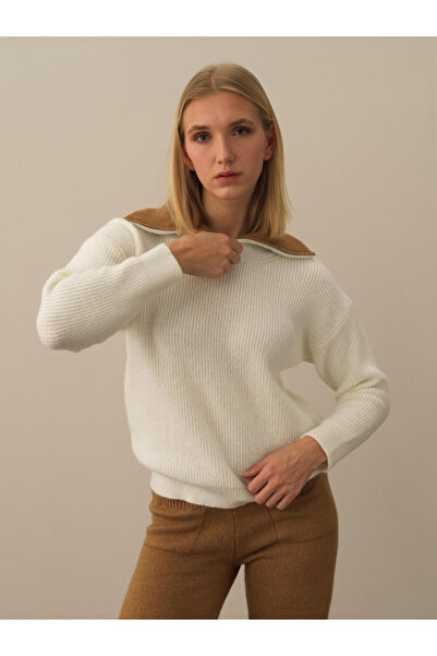 Xint Kadın Beyaz Yarım Fermuarlı Regular Fit Kazak