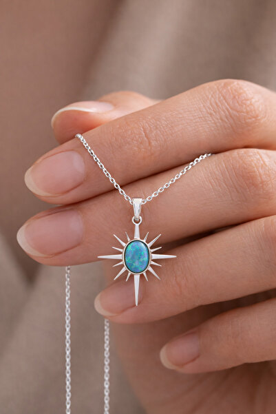 Soleildor Opal Taşlı Kutup Yıldızı Gümüş Kolye