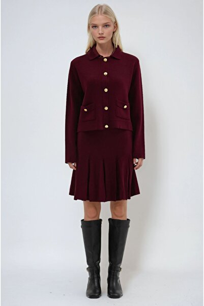 Lijuri طقم تريكو كارديجان بورجوندي مع تنورة وتفاصيل أزرار 10298