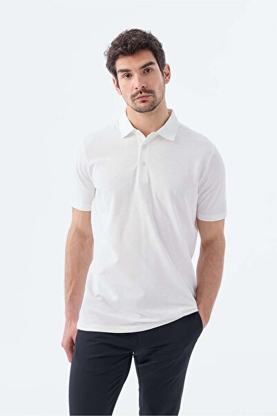 Jakamen White Button Detailed Slim Fit Polo Neck T-Shirt