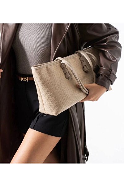 RumyaCollection Women's Bttg Long Tote Bag Mink Knitted