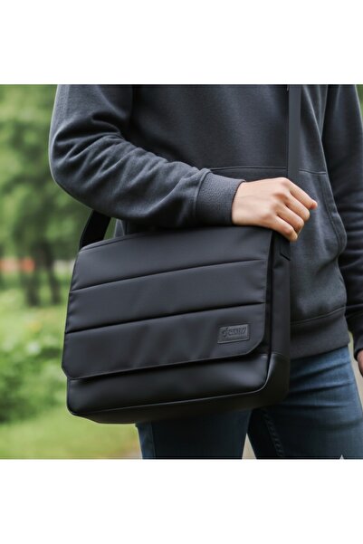 Exception 13.3 Inch And 14 Inch Laptop & Messenger Bag
