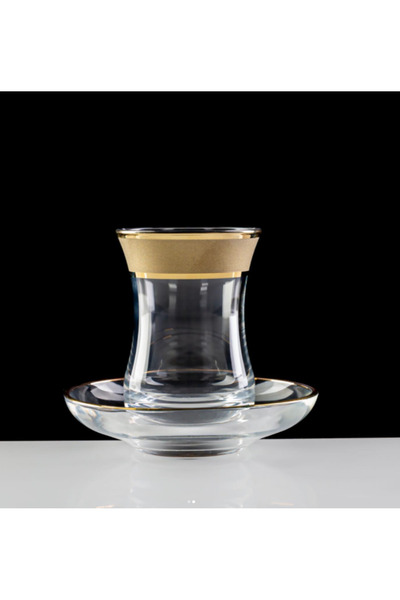 BYART A luxurious royal coffee and tea set with gold embellishments and disti...