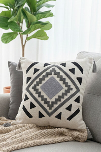 e-Bizz Store غطاء وسادة مطرز باللون الرمادي