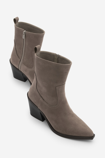 Marjin Дамски каубойски ботуши с остри върхове Fetya Vizon