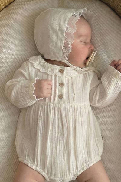 Cigit Body de muselină sezonier cu guler festonat 0-2 ani Ecru