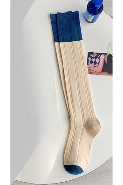 TChic White Knee-High Socks with Blue Detail