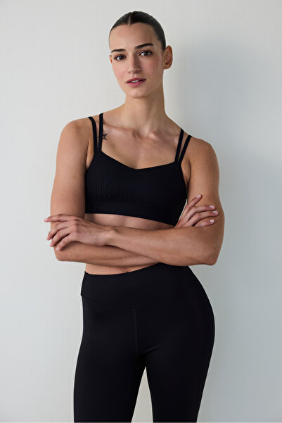 Penti Sutien sport negru cu susținere redusă și căptușit