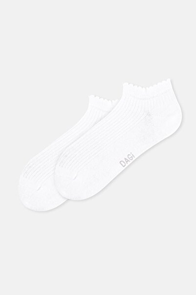 Dagi الجوارب النسائية البيضاء