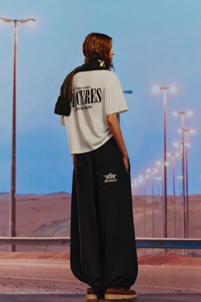 Pull & Bear Placeres Madrid STWD by PLEASURES t-shirt