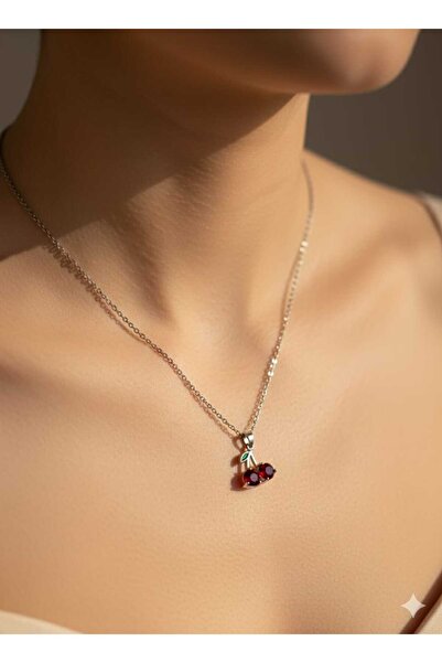 Clariss Kırmızı Zirkon Taşlı Kiraz Figürlü Çelik Kolye