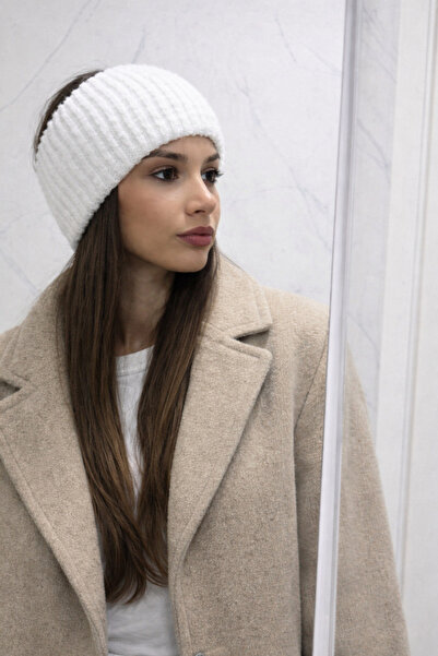 pistore White Hand-Knitted Headband Premium Winter