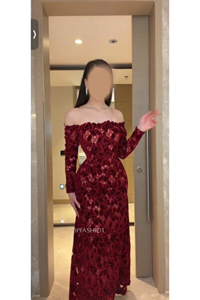 AREEJ FASHION Red dress made of guipure lace and velvet with taffeta lining