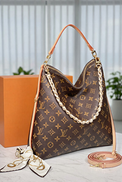 MoonliWear Women's Shoulder Bag with Chain Detail