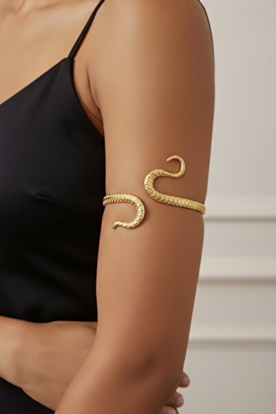 Sevil Gülgün Atelier Women's Gold Color Embossed Textured Octopus Figured Adj...
