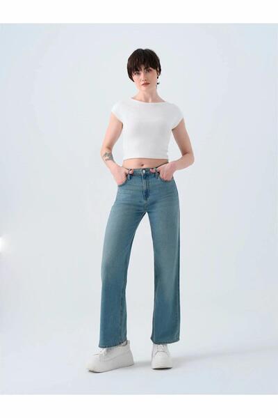 Loft Bella Salina Green Cast Wash Women's Jean Pants