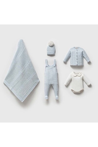 Nipperland 0-3 Months Aran Hair Bibs Set of 5