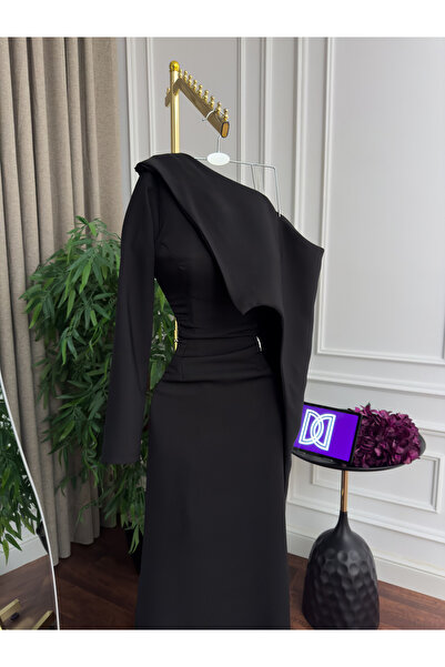 NO BRAND Black one-shoulder evening dress – sophisticated modern elegance