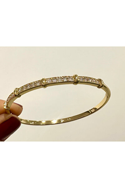 GLOW ACCESSORIES BAE سوار نسائي فاخر من الفولاذ المقاوم للصدأ