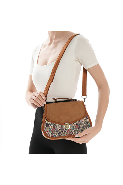 MissBag Kadın Süet El Yapımı Etnik Desenli Kilit Kapama Askılı Orta Boy Taba ...