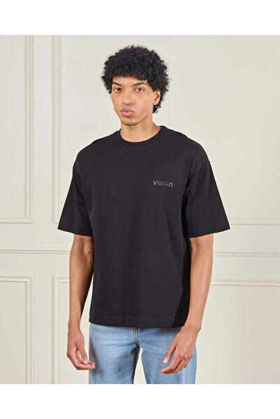 REDTAG تيشيرت رجالي سادة بأكمام قصيرة