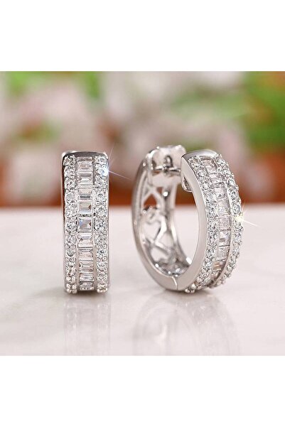 Choice أقراط حلقية نسائية من هويتان E4115 مرصعة بالزركونيا المكعبة البراقة، ت...