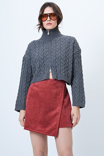 Trend Alaçatı Stili Women's Anthracite Knitted Patterned Zippered Knitwear Cardigan Vs01519