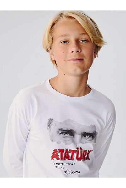 LC Waikiki Crew Neck Ataturk Printed Boys' T-Shirt
