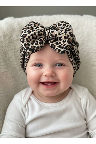 Laria Leopar Desenli Fiyonklu Çift Kat Bebek Bone