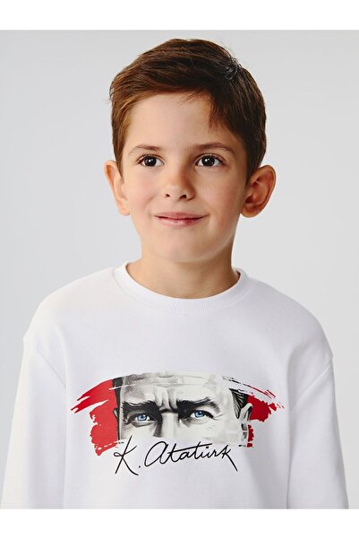 LC Waikiki Crew Neck Printed Long Sleeve Boys' T-Shirt