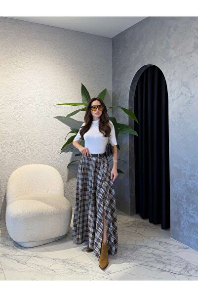 By Merve Darende Ekose Desenli Yırtmaç Detay Kemerli Midi Etek