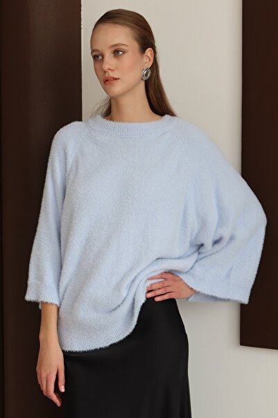 Trend Alaçatı Stili Women's Bebe Blue Crew Neck Wide Sleeve Soft Sweater Vs01432