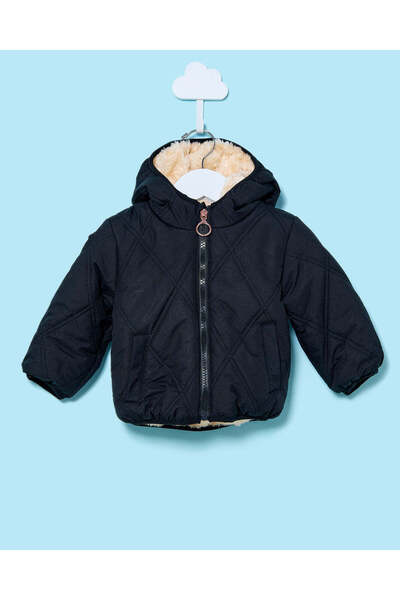 REDTAG سترة سوداء بغطاء رأس للبنات الصغيرات