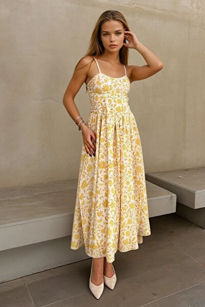 Trend Alaçatı Stili Women's Yellow Heart Neckline Floral Print Thin Strap Flared Dress Vs00742