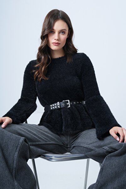 Trend Alaçatı Stili Women's Black Long Sleeve Ruffled Knitwear Soft Sweater Vs01462