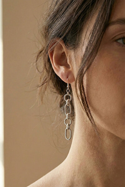 Clandestino أقراط طويلة متدلية على شكل حلقات ملتوية فضية اللون