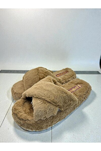 Marblestone Stilo Bello Women's Brown Plush Cross-Strapped Soft Textured Hous...