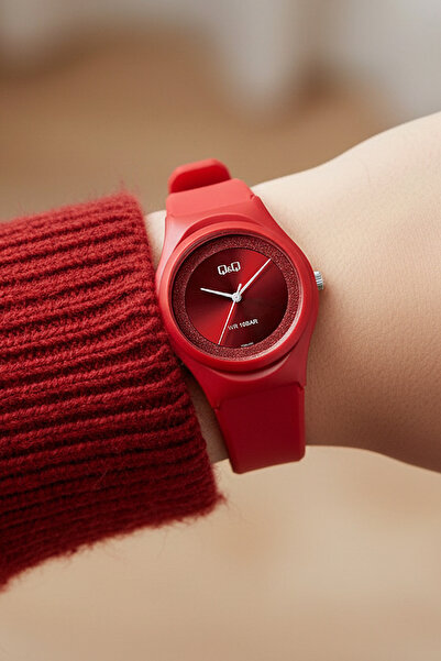 Q&Q Silikon Kayışlı 10 ATM Su Geçirmez Simli, Kırmızı Kız Çocuk Kol Saati